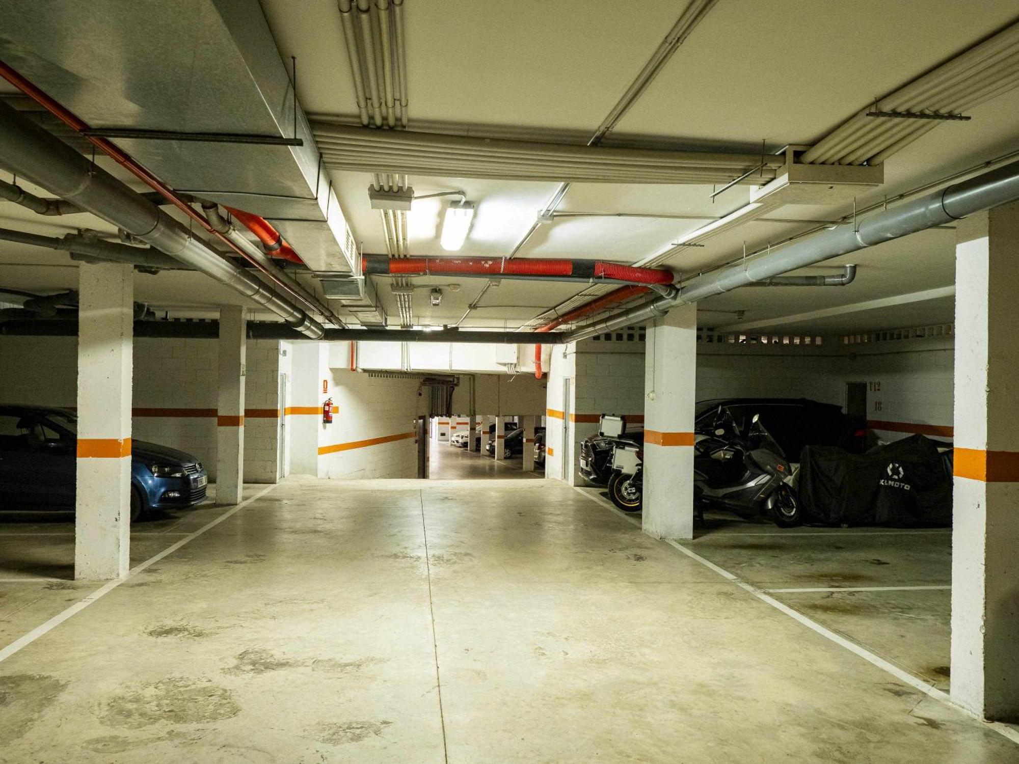 Atico Con Vistas Al Mar Piscina Y Parking Apartment Malaga Ngoại thất bức ảnh