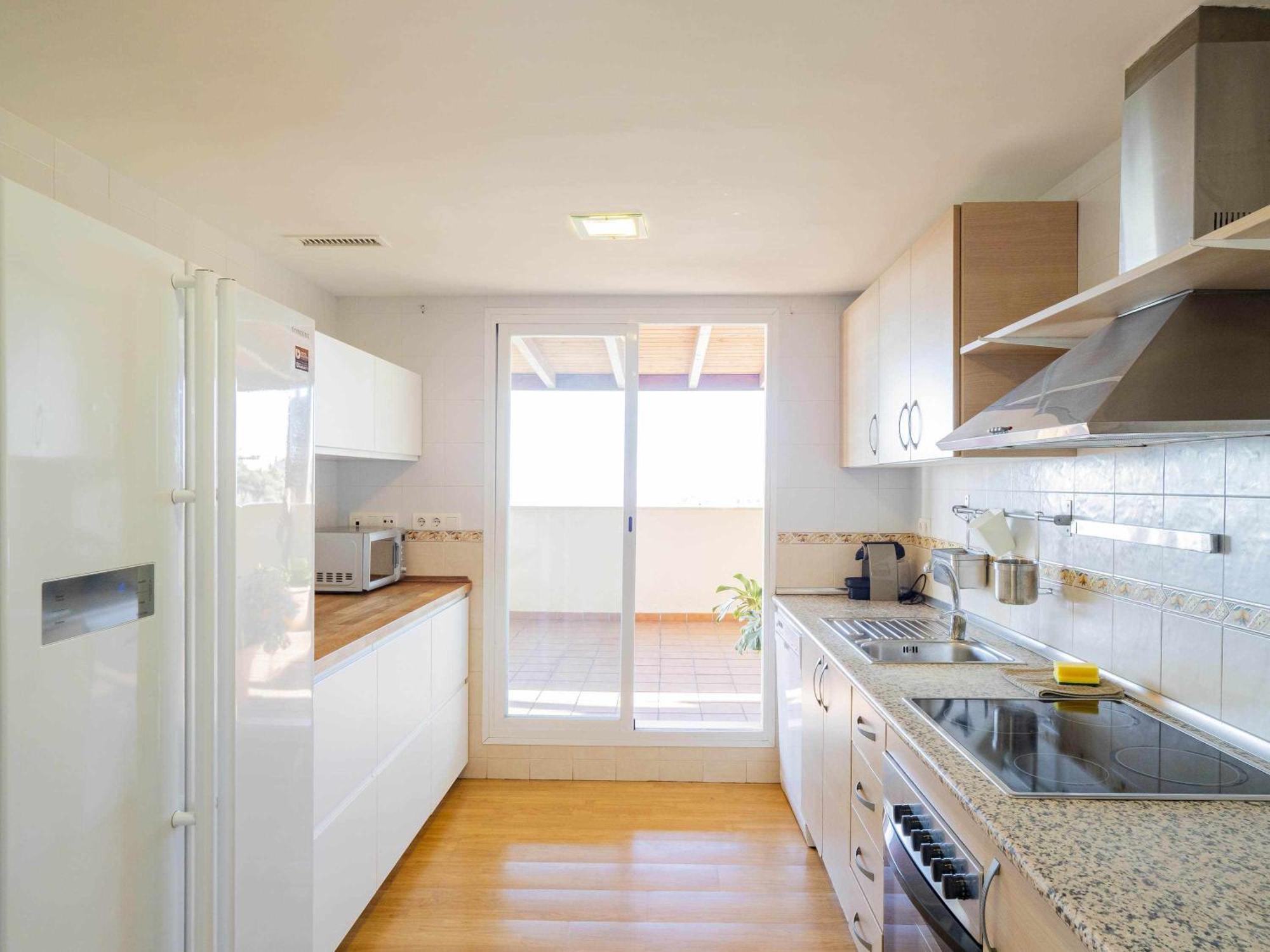 Atico Con Vistas Al Mar Piscina Y Parking Apartment Malaga Ngoại thất bức ảnh