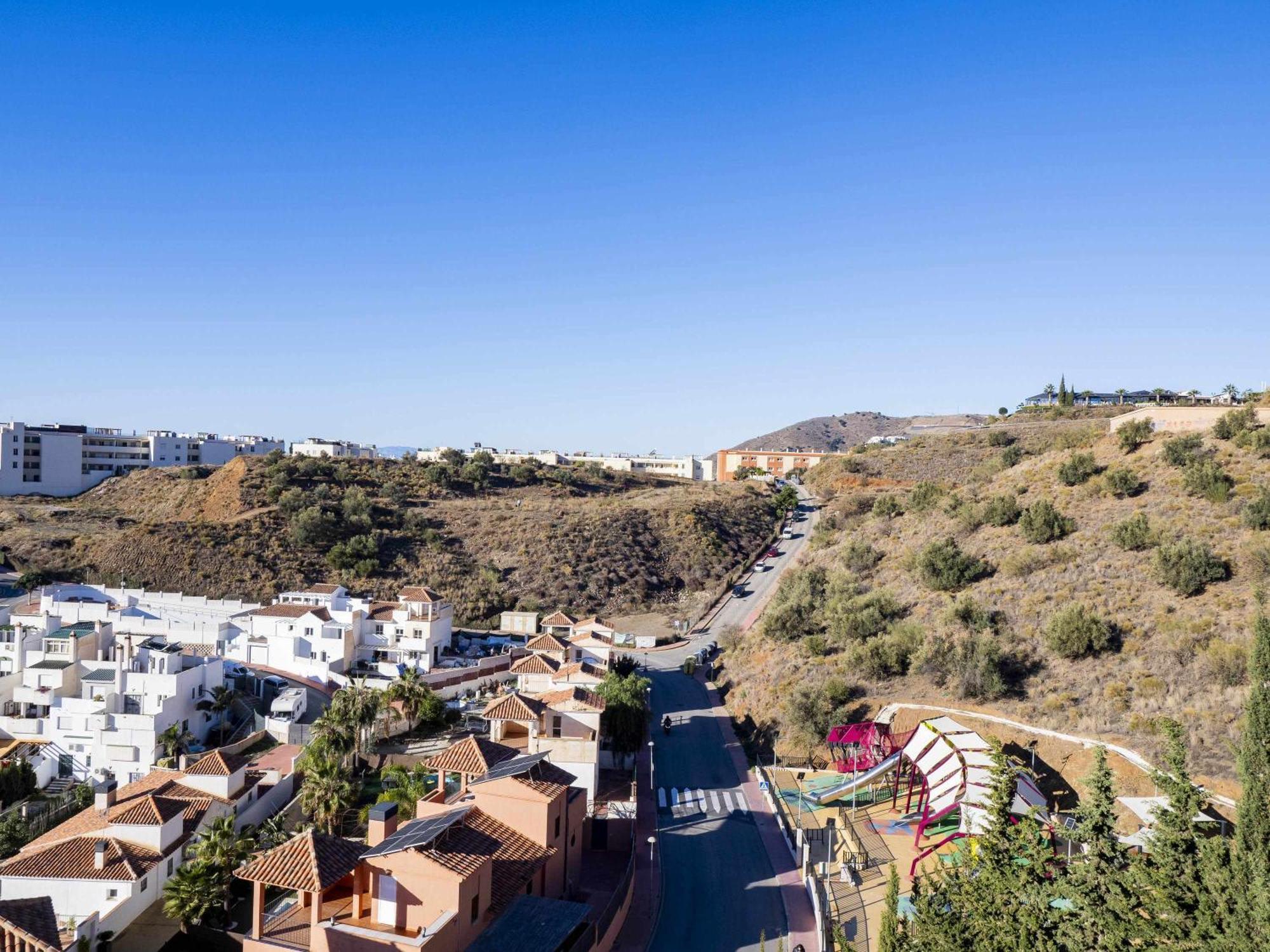 Atico Con Vistas Al Mar Piscina Y Parking Apartment Malaga Ngoại thất bức ảnh