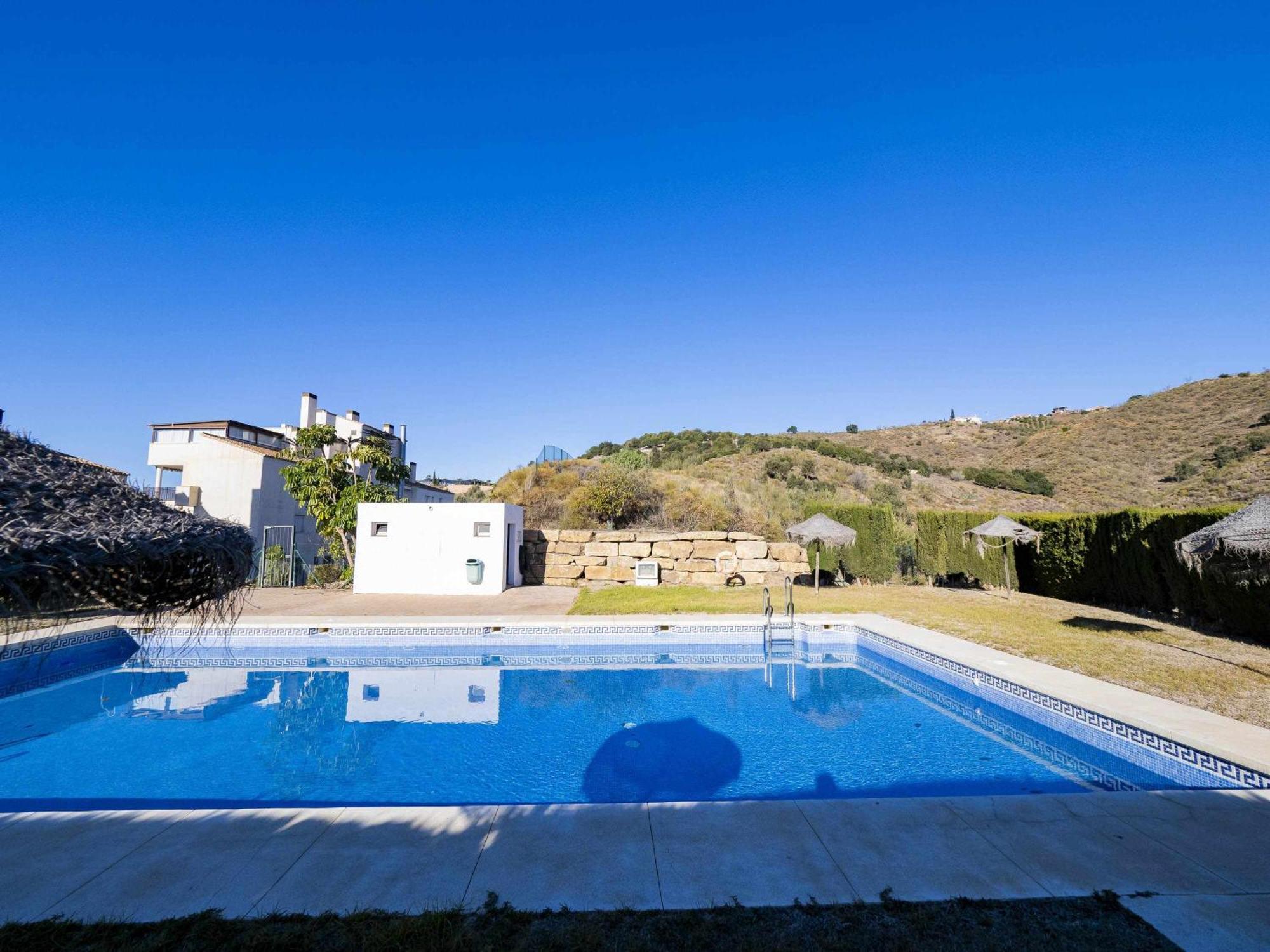 Atico Con Vistas Al Mar Piscina Y Parking Apartment Malaga Ngoại thất bức ảnh
